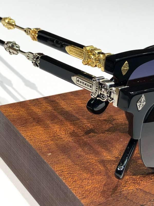 Picture of Chrome Hearts Sunglasses _SKUfw52082714fw